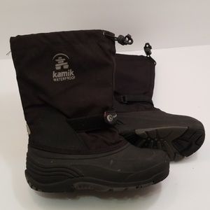 Kamik waterproof winter boots